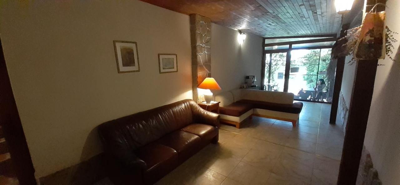 Семеен Хотел Къща Тодорови Stara Zagora Buitenkant foto